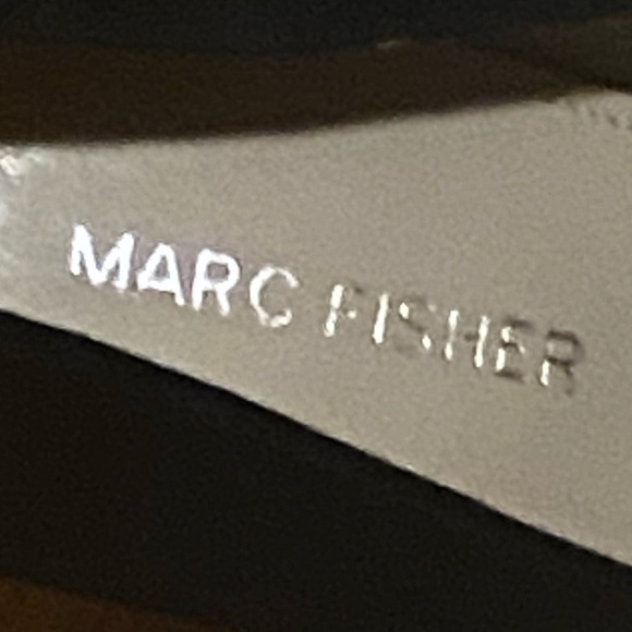 Marc Fisher Caitlin Pump Size-6 worn once - Picture 2 of 5